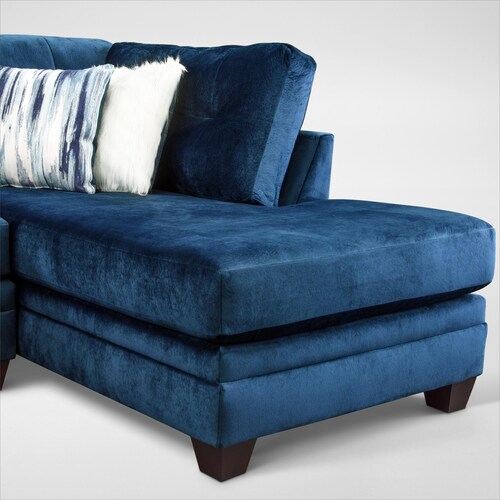 Cordelle 3-Piece Sectional with Right-Facing Chaise - Blu
