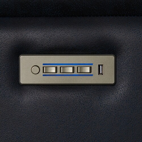 Jax Triple-Power Recliner - Ocea 8 Jax Triple-Power Recliner - Ocea