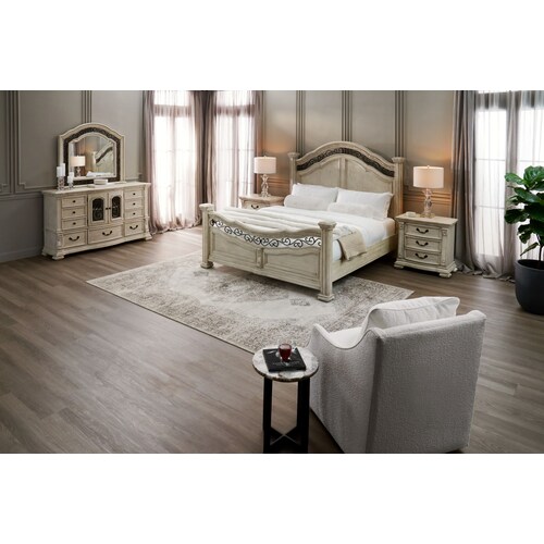 Claudette 28.5 Table Lam