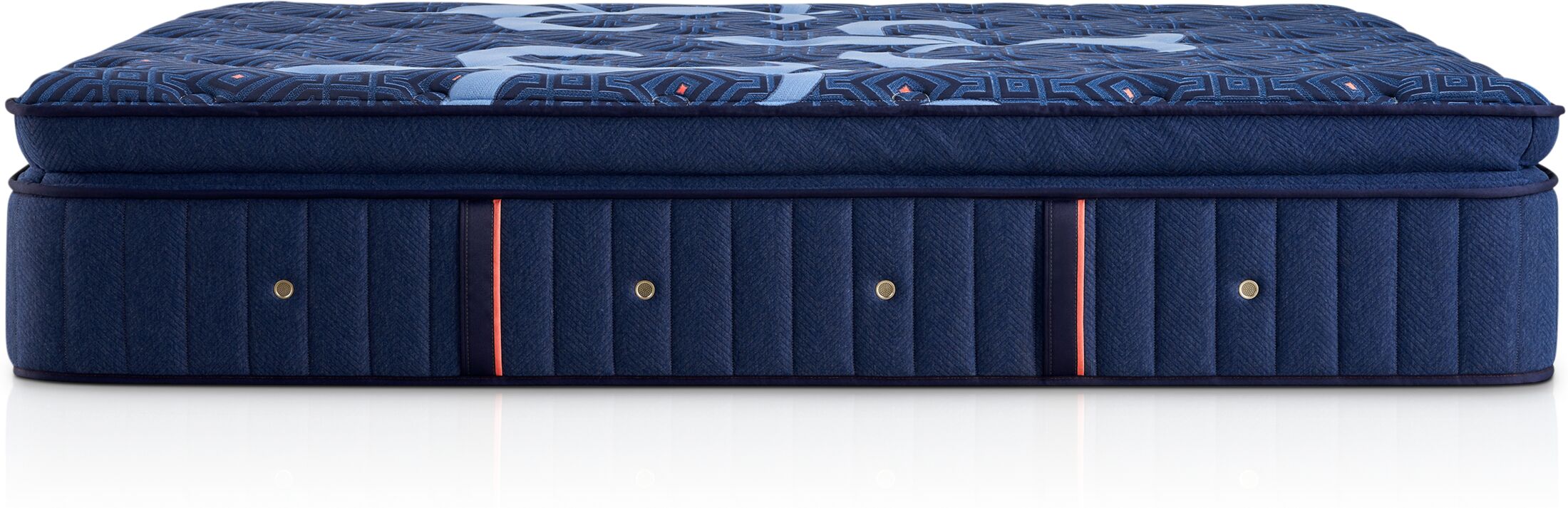 Stearns & Foster Lux Estate Medium Queen Mattres 3 Stearns & Foster Lux Estate Medium Queen Mattres